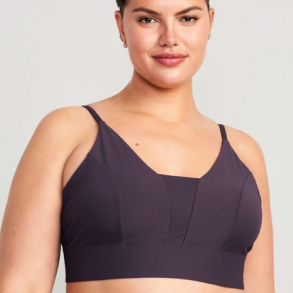 Old Navy Women's Bra in Deep Pink - Picture 9 of 11